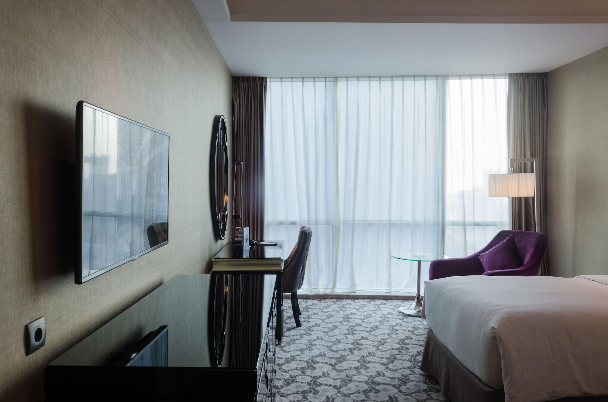 Hotel Ciputra World Surabaya Managed By Swiss-Belhotel International Экстерьер фото