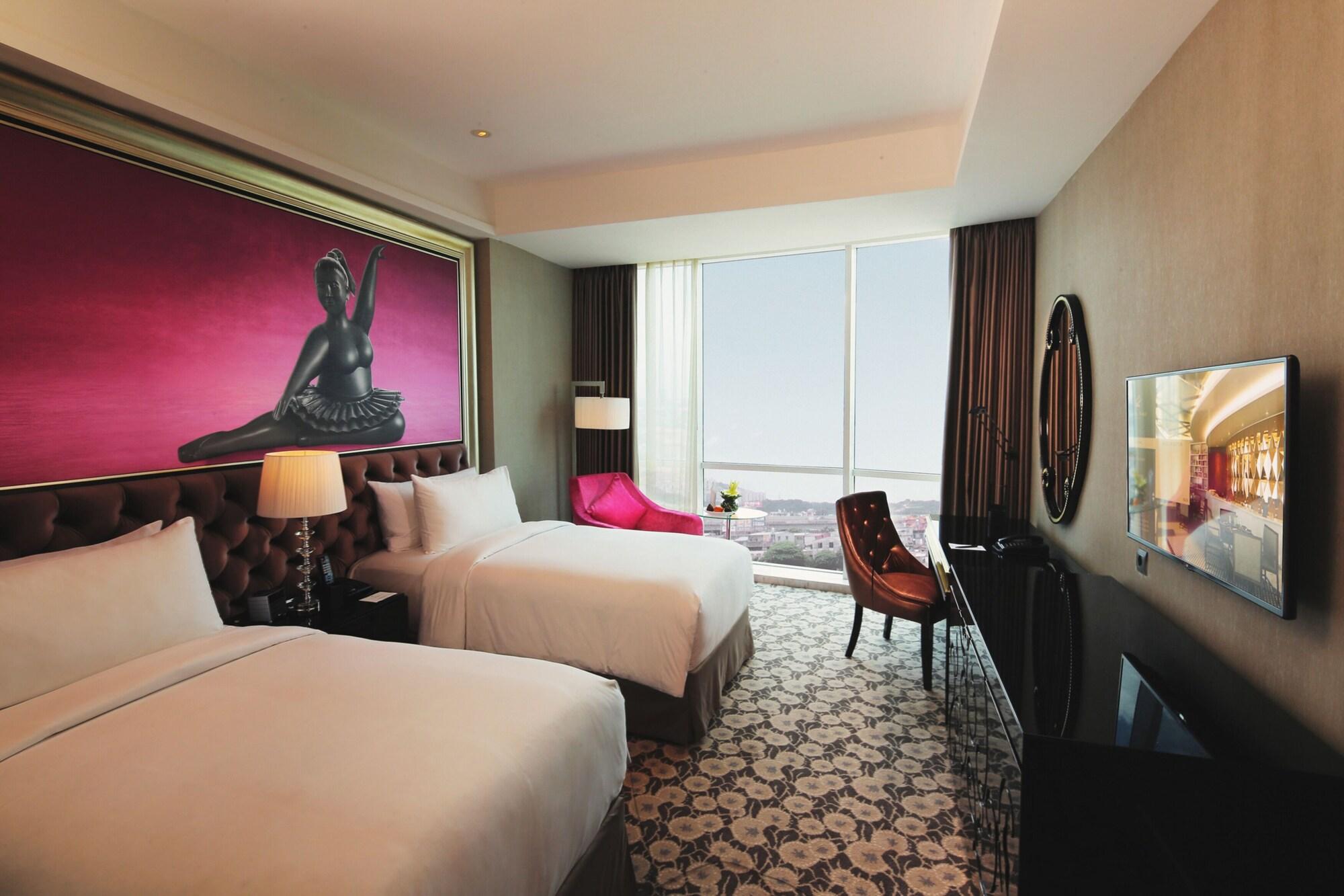 Hotel Ciputra World Surabaya Managed By Swiss-Belhotel International Экстерьер фото
