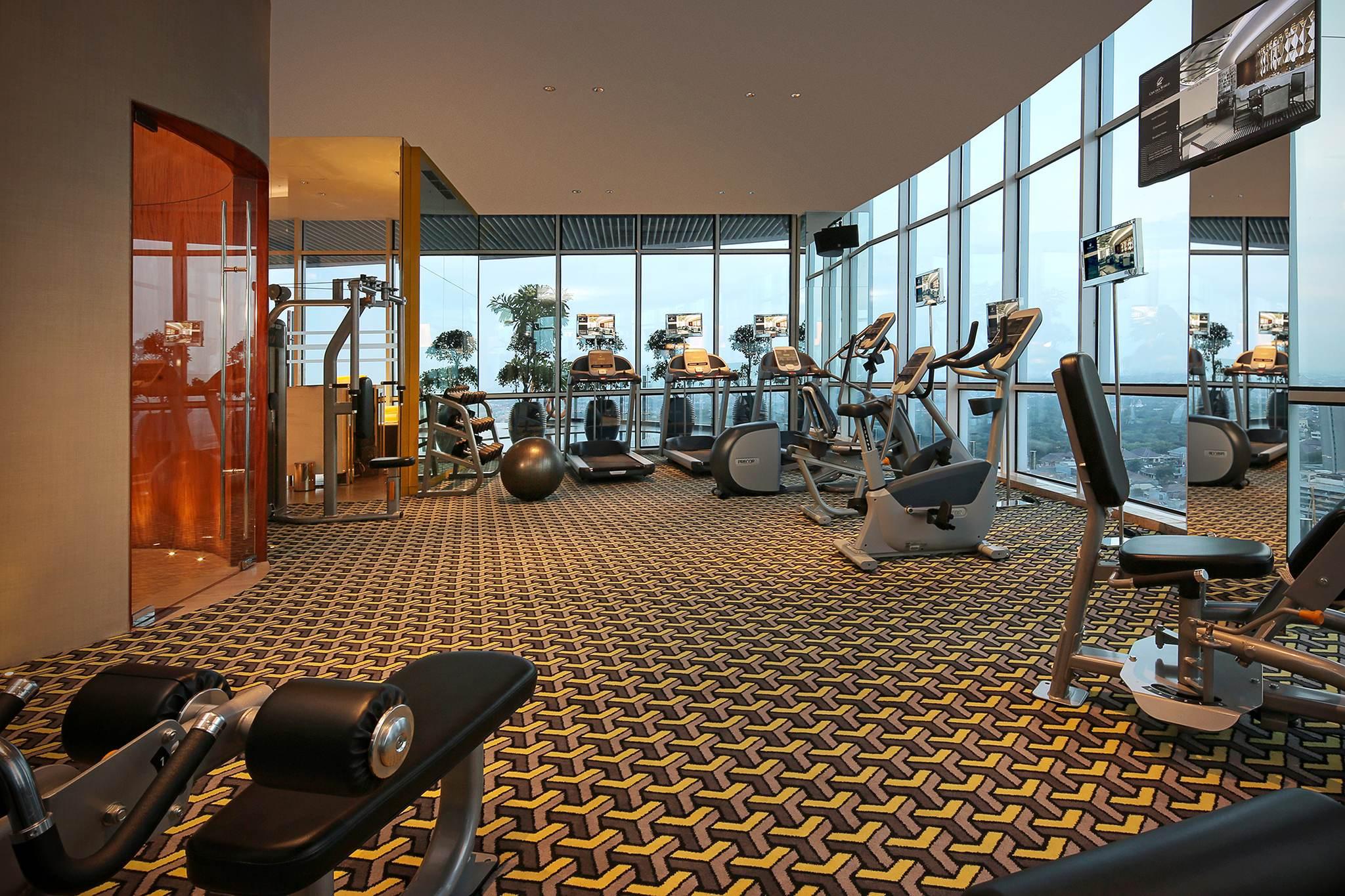Hotel Ciputra World Surabaya Managed By Swiss-Belhotel International Экстерьер фото