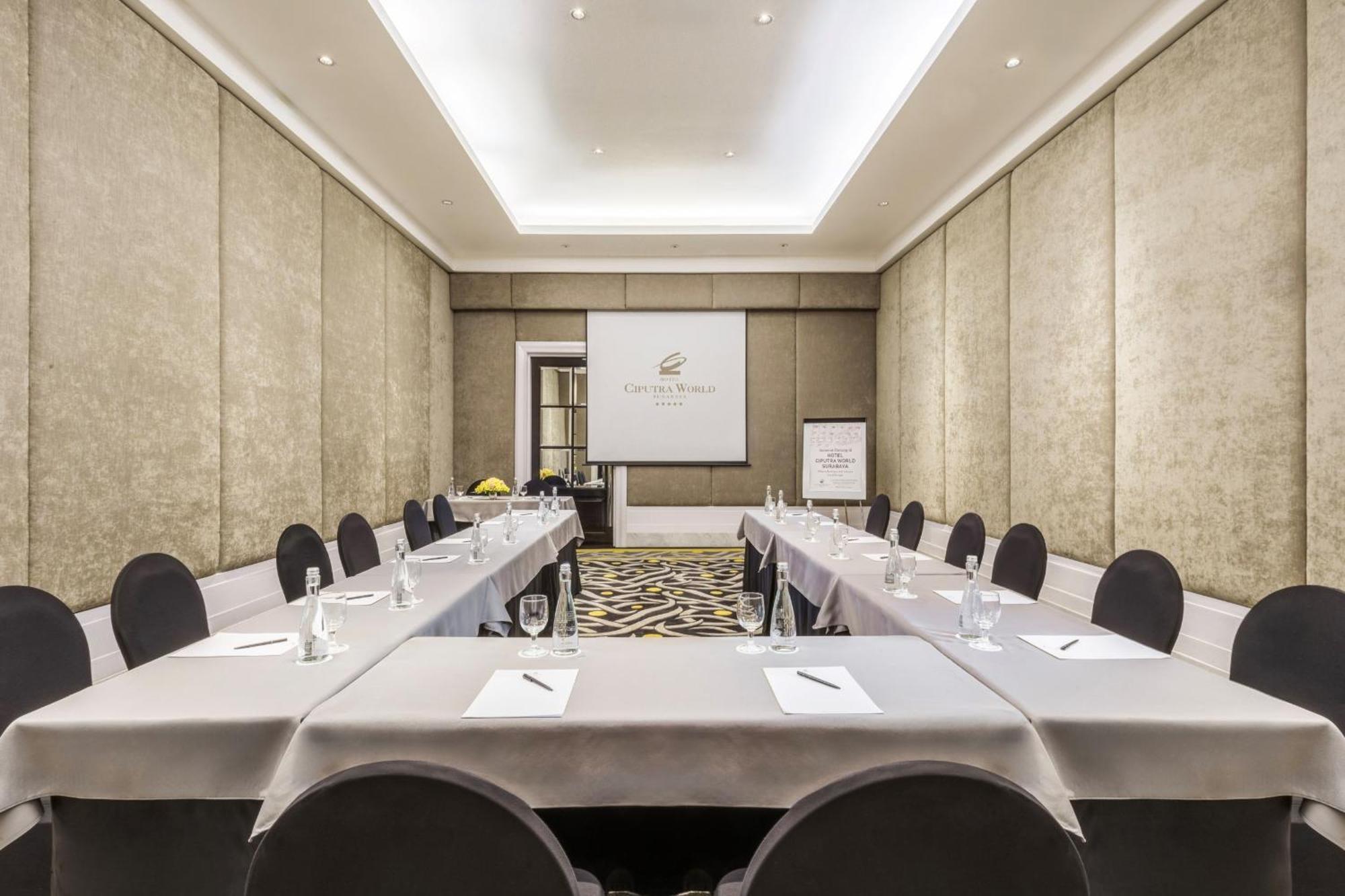 Hotel Ciputra World Surabaya Managed By Swiss-Belhotel International Экстерьер фото